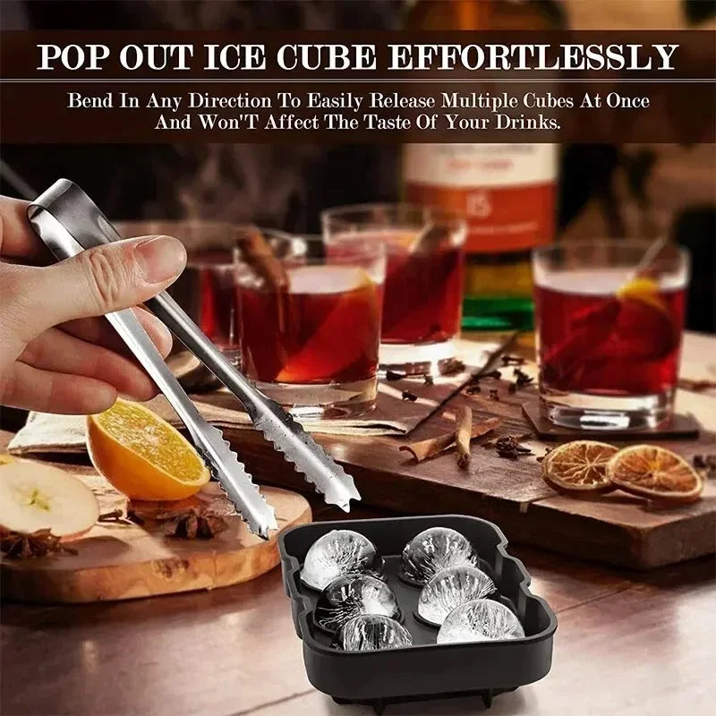 Molde de silicona para bolas de hielo.